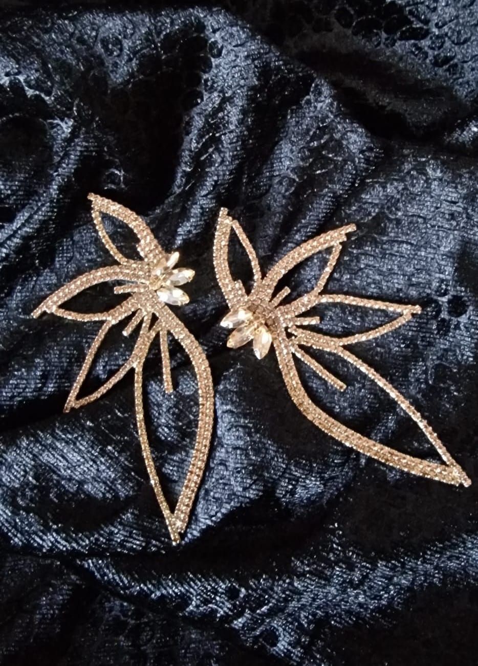 BOUCLES D'OREILLES ETOILE